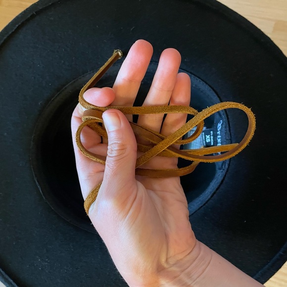 Brixton Black Fedora with Brown Band - Picture 3 of 9